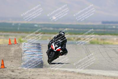 media/May-25-2025-Lets Ride (Sun) [[0ff033e448]]/A Group/11am (Grapevine)/